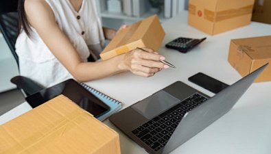 Поддержка продаж через маркетплейсы Ozon и Яндекс Маркет в типовых решениях «1С»